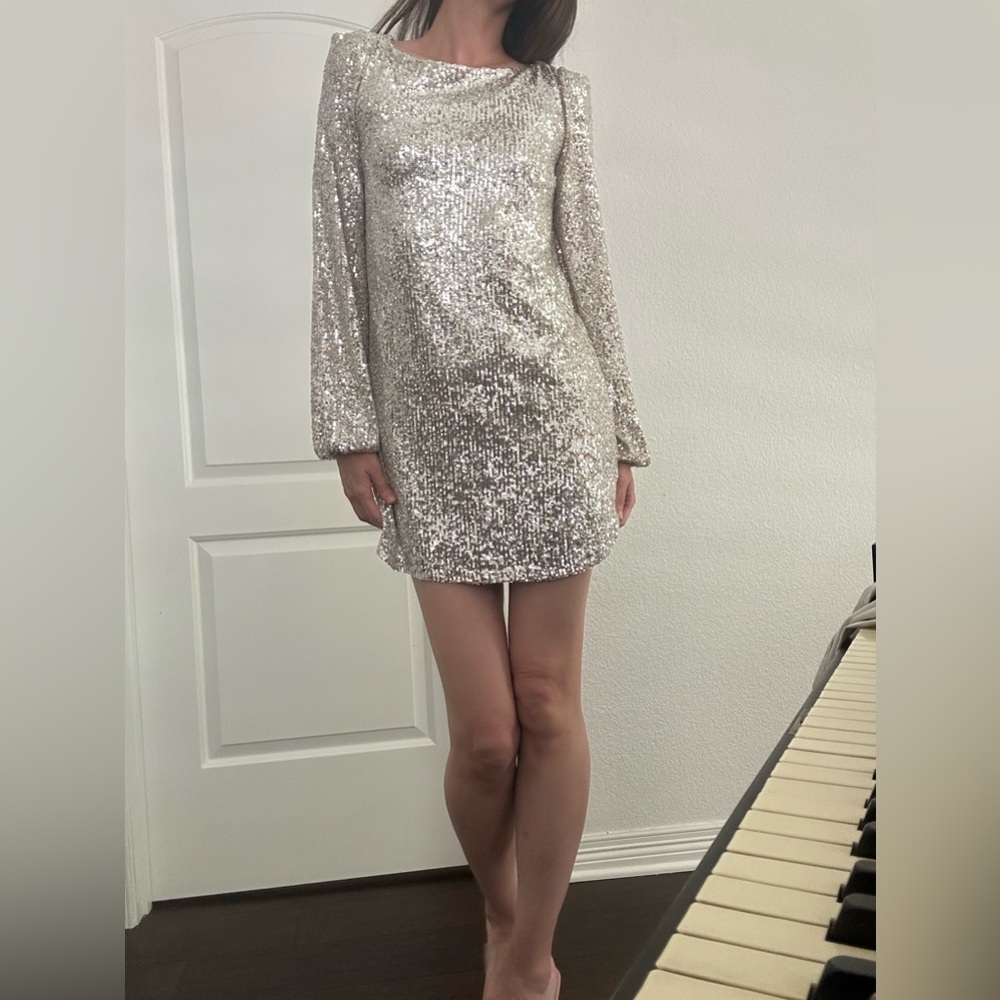 Steve Madden Apparel Size S
Women's Delorean Dress Sequin